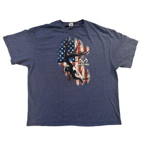 Vintage Realtree Outfitters TShirt Mens XL American Flag‎ Deer Skull Nature USA